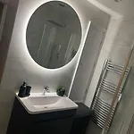 Open Plan Centre * York