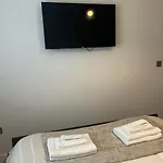 Open Plan Centre Nyaraló