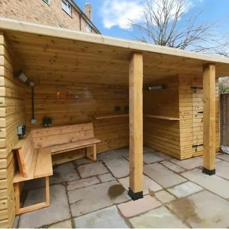 Open Plan Centre